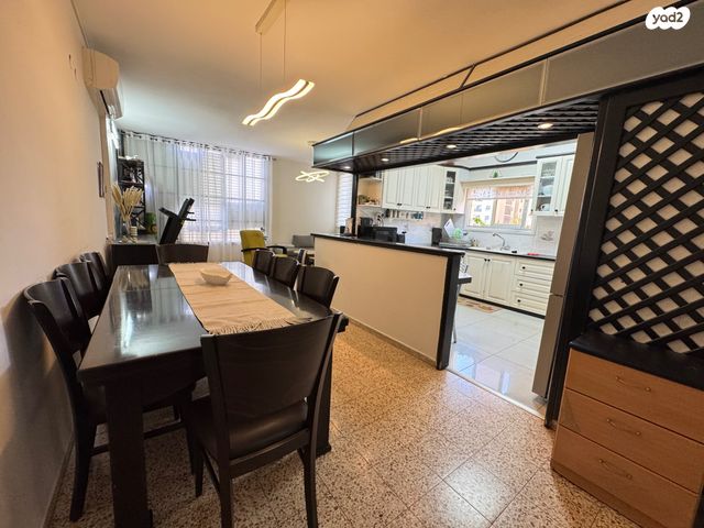 דירה, מרכז העיר, קרית אתא