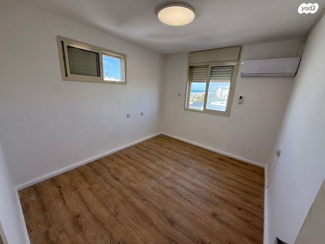 דירה, שדרות משה שרת 81, קרית ים ב', קרית ים