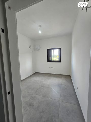 גג/ פנטהאוז, קרית טבעון