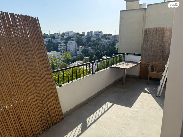 דירה, שדרות הנשיא 135, מרכז הכרמל, חיפה