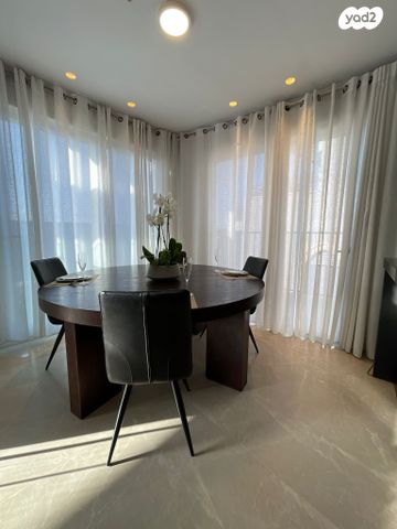 גג/ פנטהאוז, נמל יפו 12, עג'מי, גבעת העליה, תל אביב יפו