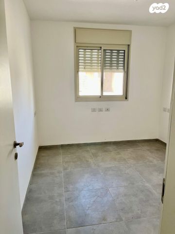 דירה, מירון, אורנים, מעלות תרשיחא