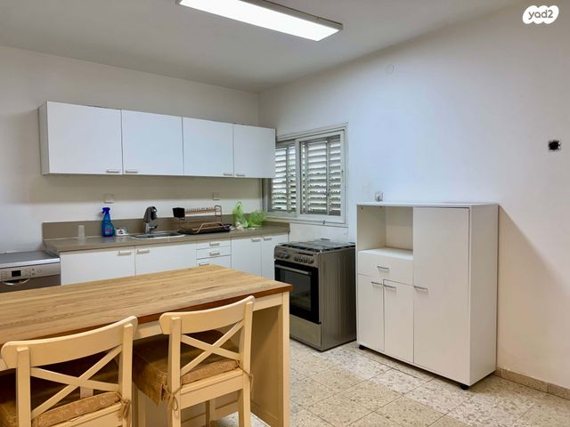 דירה, ברנר, הרצליה הצעירה, הרצליה