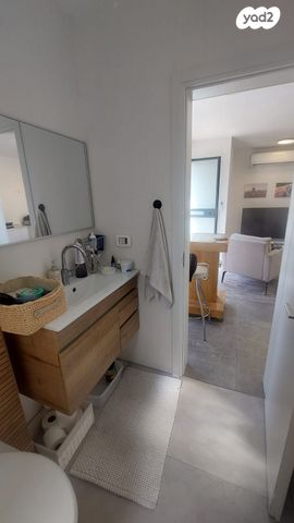 יחידת דיור, רעות, מודיעין מכבים רעות