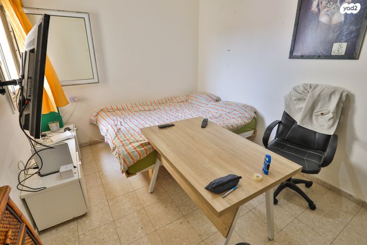 דירה, דרך הציונות 62, אריאל