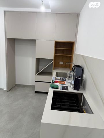 דירה, תוצרת הארץ 5, תל אביב יפו