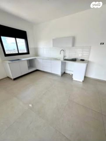 דירה, ראול ולנברג, רמת החייל, תל אביב יפו