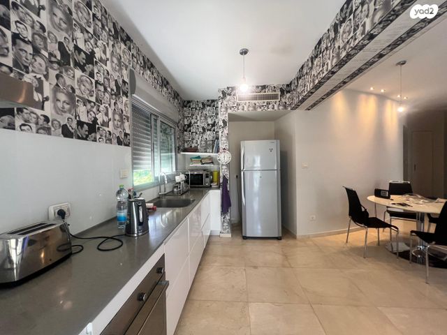 דירה, בארי, תל אביב יפו