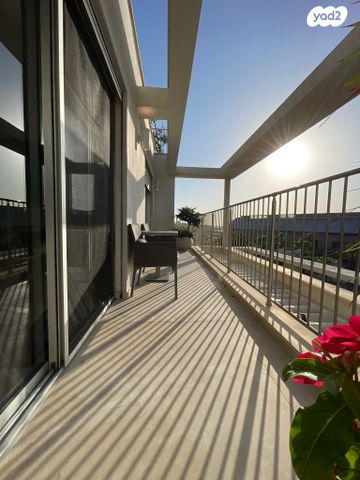 גג/ פנטהאוז, נמל יפו 12, עג'מי, גבעת העליה, תל אביב יפו