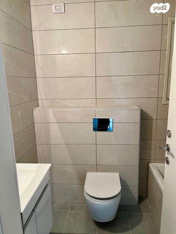 דירה, מירון, אורנים, מעלות תרשיחא