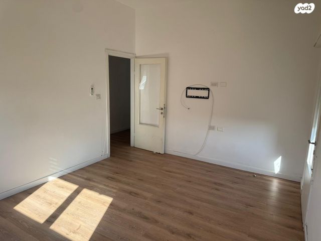 דירה, שדרות הנשיא 135, מרכז הכרמל, חיפה