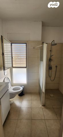 דו משפחתי, קרית בן צבי-רסקו, רעננה