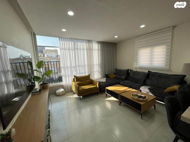 דירה, זלמן ארן, נאות רחל, חולון