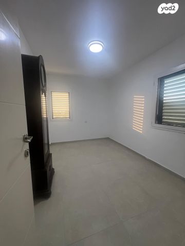 דירה, שדרות ההסתדרות, קרית ים ג', קרית ים