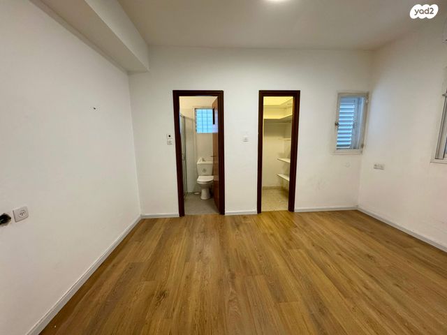 דירה, ברנר, הרצליה הצעירה, הרצליה