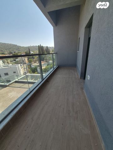 גג/ פנטהאוז, עפולה