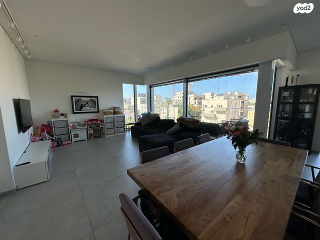 דירה, ארלוזורוב 17, הצפון הישן - צפון, תל אביב יפו