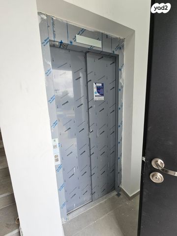 גג/ פנטהאוז, קרית טבעון