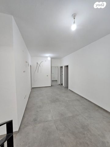 גג/ פנטהאוז, קרית טבעון