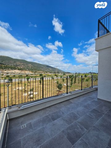 גג/ פנטהאוז, קרית טבעון