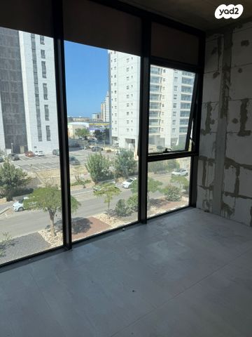 משרדים, קרית מוצקין