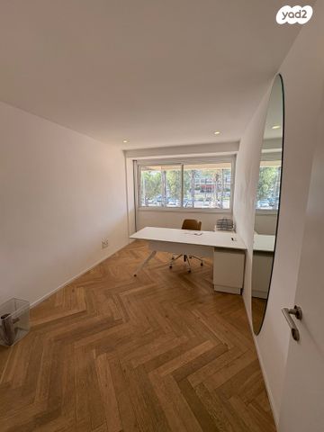 חבצלת השרון 