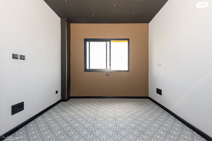 קליניקות, הנמל, שער פלמר, תחנת רכבת השמונה, חיפה