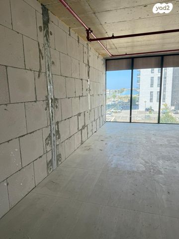 משרדים, קרית מוצקין