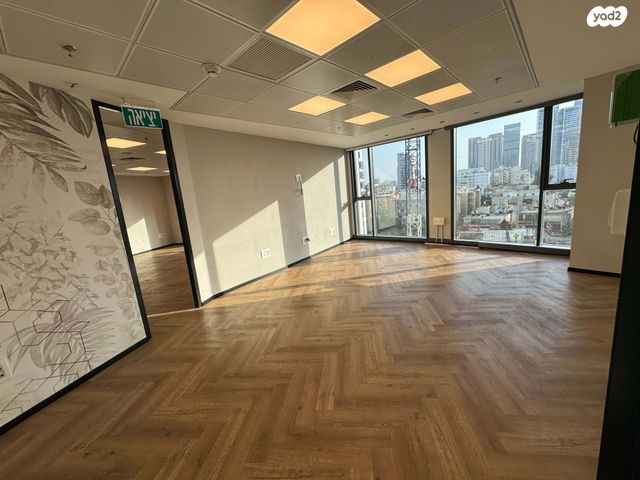 משרדים, אריאל שרון 4, סיטי, גבעתיים