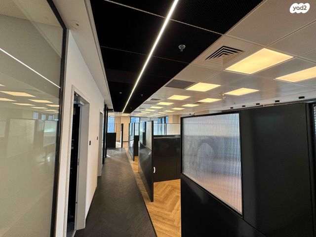 משרדים, אריאל שרון 4, סיטי, גבעתיים