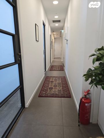 משרדים, דרך מנחם בגין 128, מונטיפיורי, הרכבת, תל אביב יפו