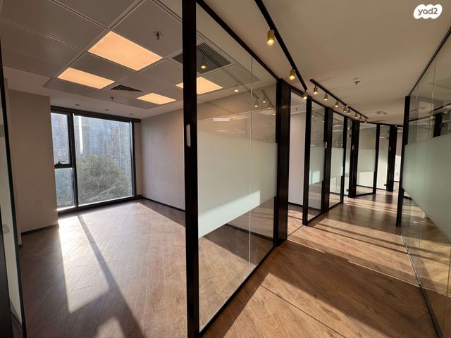 משרדים, אריאל שרון 4, סיטי, גבעתיים