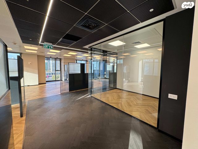 משרדים, אריאל שרון 4, סיטי, גבעתיים