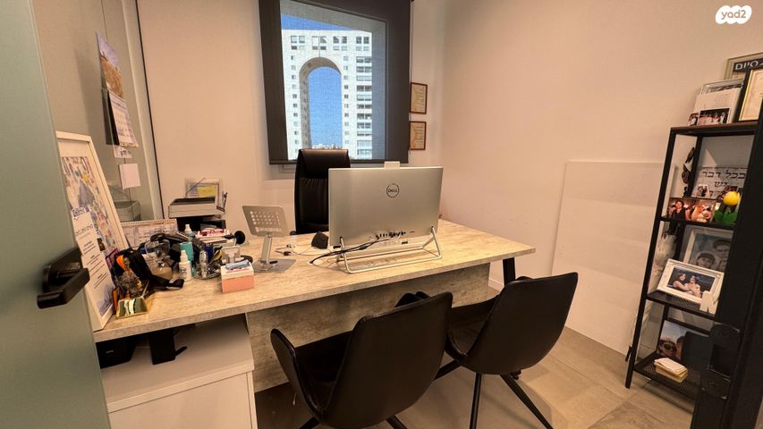 משרדים, דם המכבים 36, שאר העיר, מודיעין מכבים רעות