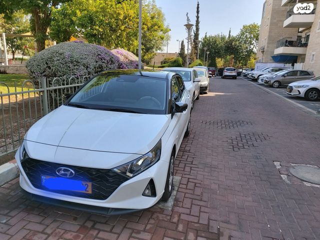 יונדאי i20
