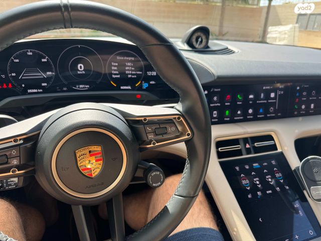 פורשה טייקן