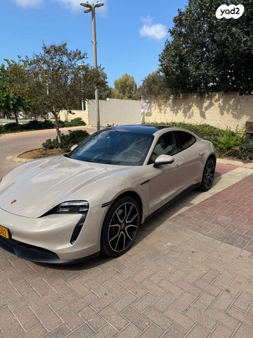 פורשה טייקן