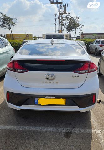 מודעת רכב יונדאי איוניק