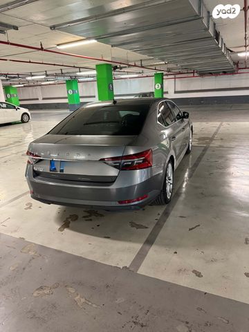 סקודה סופרב