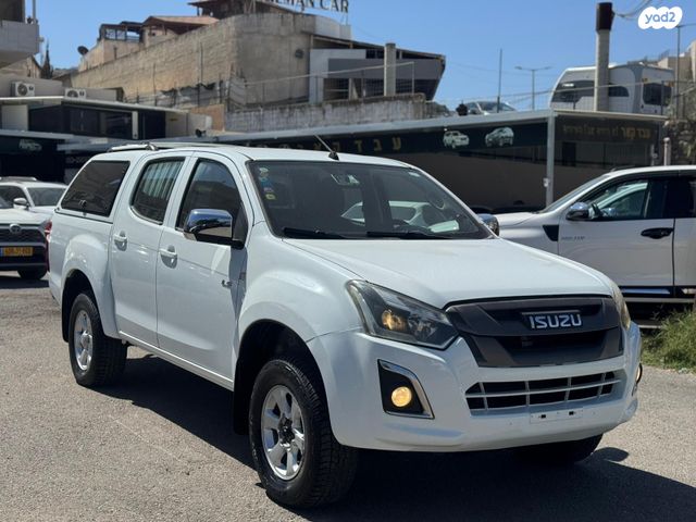 מודעת רכב איסוזו די-מקס