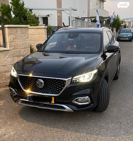 מודעת רכב אם ג'י EHS PHEV