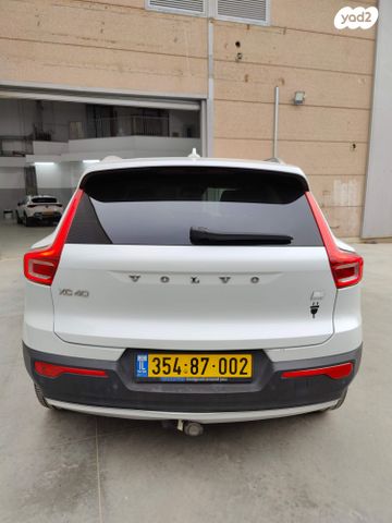וולוו XC40