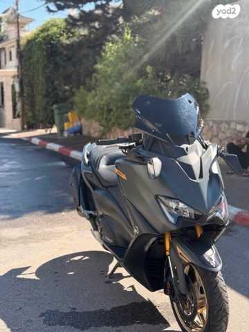ימאהה Tmax 560 Tech