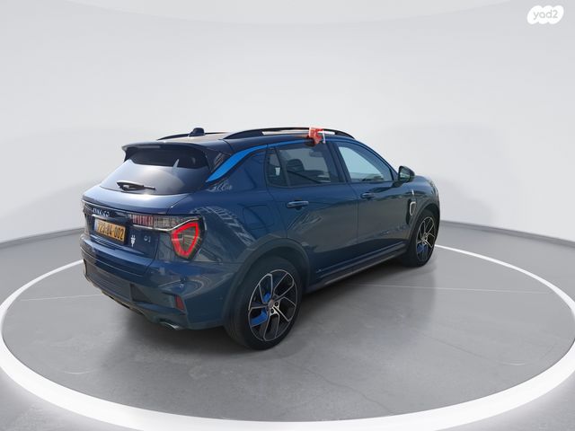 לינק אנד קו 01