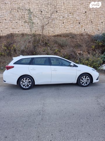 טויוטה אוריס