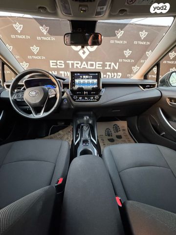 טויוטה קורולה