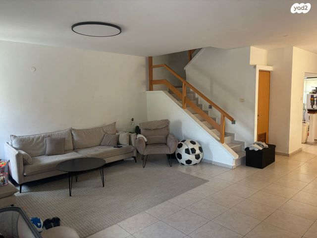 בית פרטי/ קוטג', חנניה 6, נאות יהודית ונווה ארזים, חולון