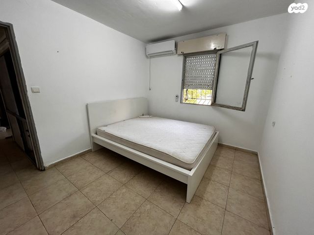 דירה, סעדיה מרדכי 11, בן גוריון, רמלה