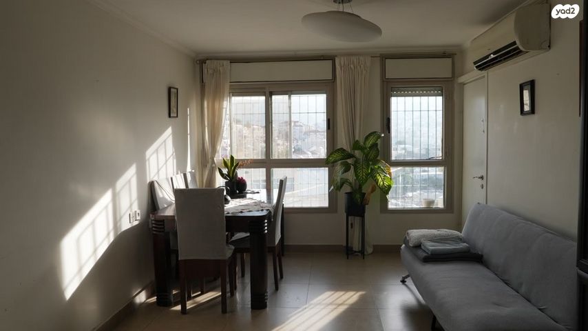 דירה, הדף היומי 7, הדס, ביתר עילית