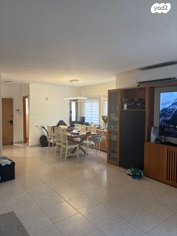 בית פרטי/ קוטג', חנניה 6, נאות יהודית ונווה ארזים, חולון